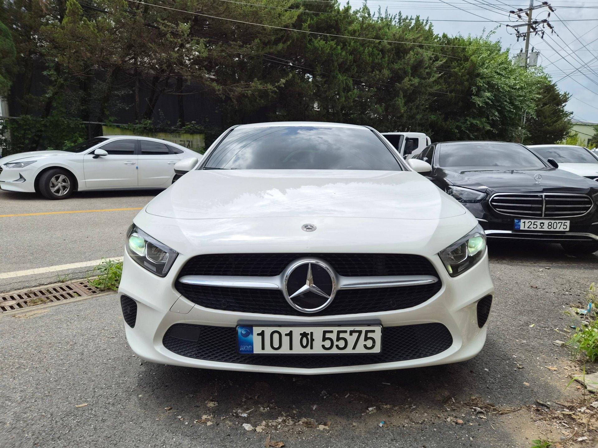 Mercedes-Benz A220 (G)